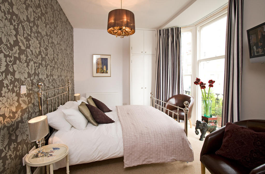 Whitburn Lodge Hove Extérieur photo